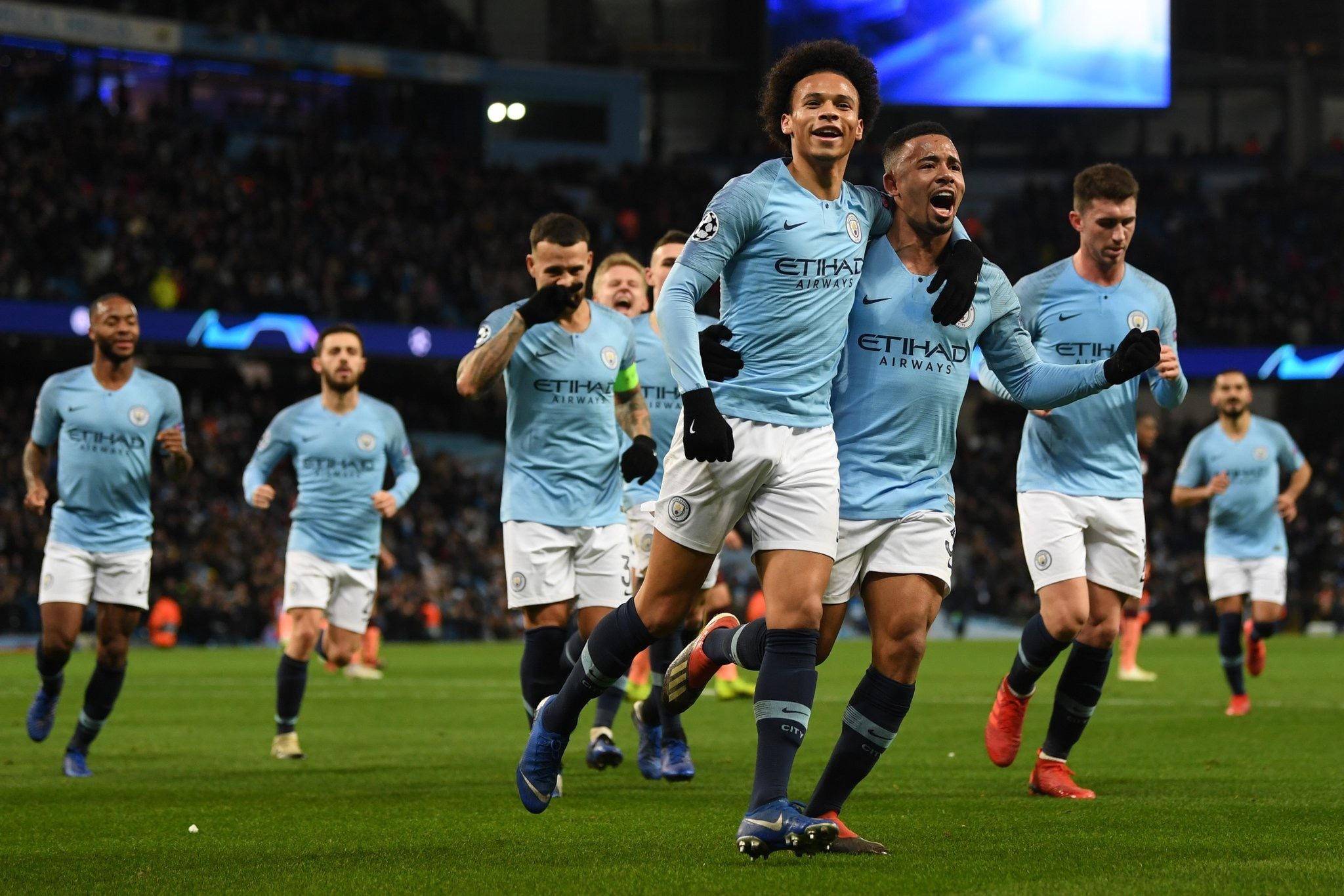 斯旺西的引 斯旺西的引